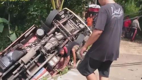 警察抓吃瓜群众视频大全,趣味视频大盘点