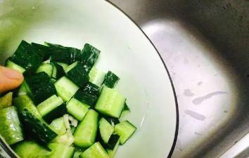 怎么吃青皮瓜最好吃呢视频,视频揭秘最佳食用方法