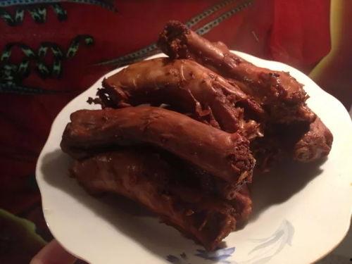 六公主吃瓜鸭脖视频,揭秘网红美食背后的真相